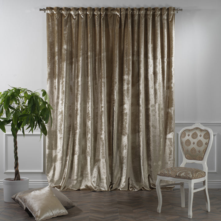 Beige shiny velvet universal‑fit curtain with adaptable top construction and a refined full‑length fall.