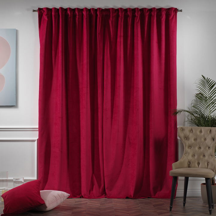Burgundy velvet curtain panel offering full‑length drape and deep colour.