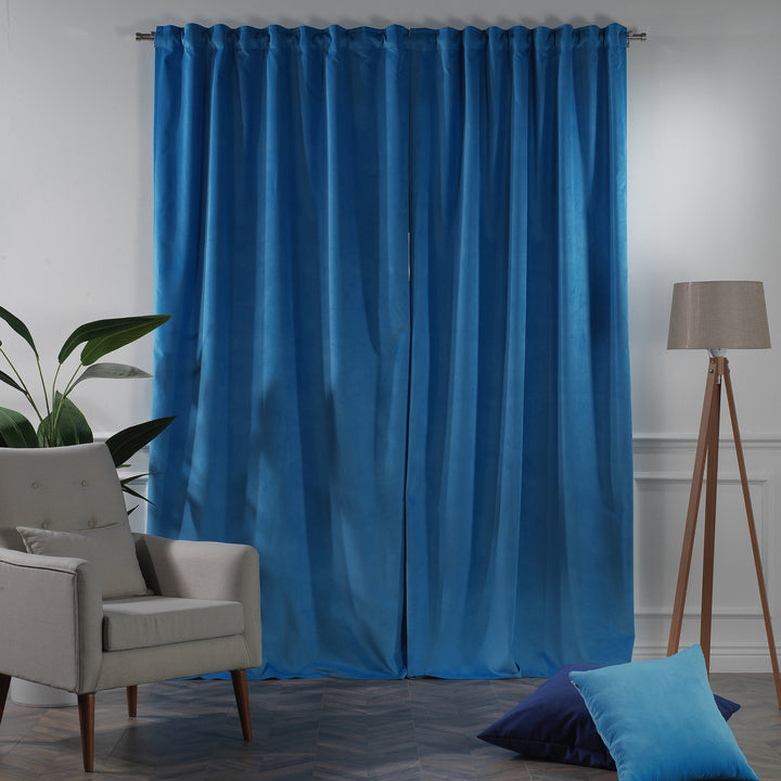 Made‑to‑measure matte velvet curtain with extended length and width, offering a smooth, elegant fall.