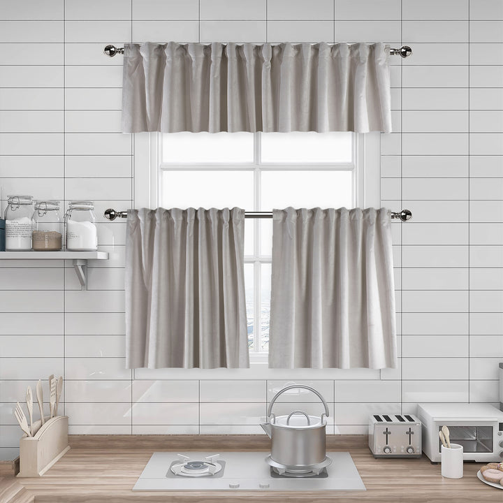 A made to measure kitchen valance in muted lavender‑pink matte velvet, shown with a smooth plush texture and clean structured edges for a calm refined finish